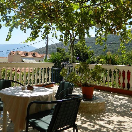 Logara'S Apartments Agia Efimia 外观 照片